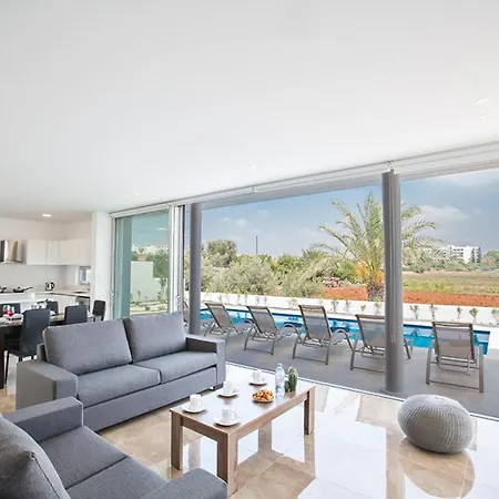 The Complete Guide To Renting Your Exclusive Holiday In With Private Pool And Close To The Beach 1693 * Protaras