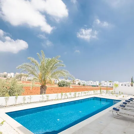The Complete Guide To Renting Your Exclusive Holiday In With Private Pool And Close To The Beach 1693 *